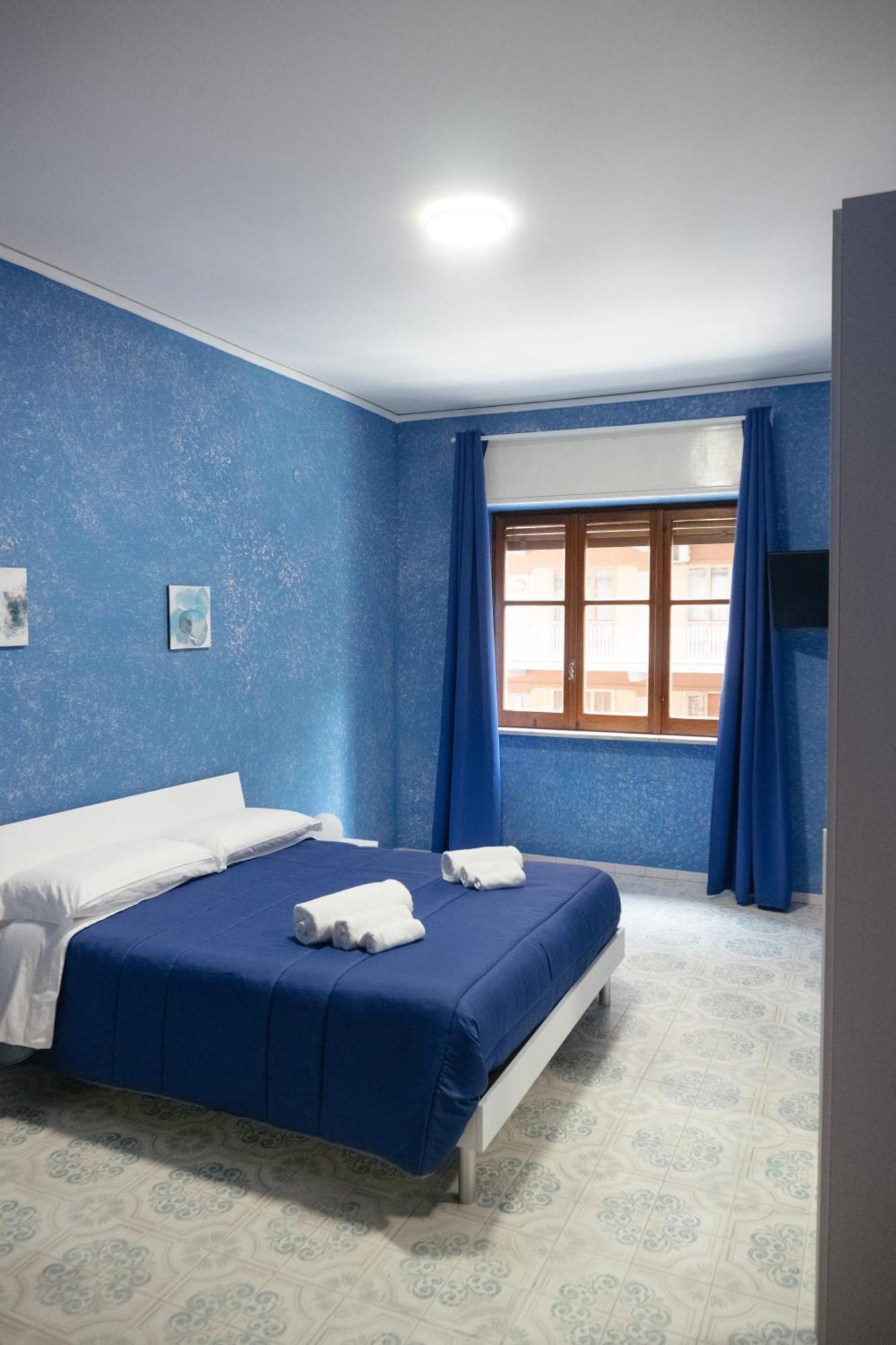 Domus Aurea Relax Room Salerno Exterior foto